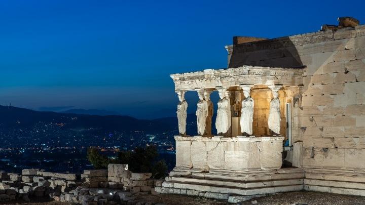 Νέος Φωτισμός για το μνημείο - Πιο λαμπερή από ποτέ η Ακρόπολη