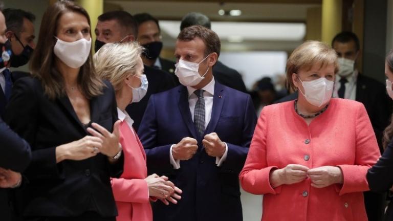 Μάσκες και δώρα στην ασυνήθιστη ευρωπαϊκή Σύνοδο Κορυφής