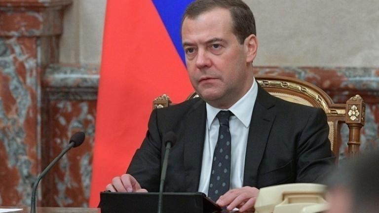 Ο Μεντβέντεφ απείλησε με πυρηνικό πλήγμα στην Ουκρανία αν η Ρωσία «εξωθηθεί πέραν των ορίων της»