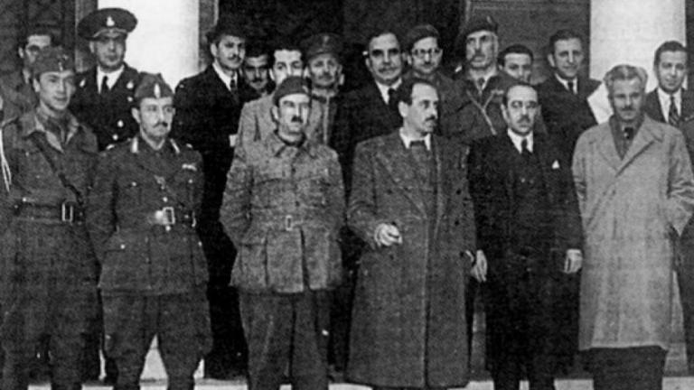 12 Φεβρουαρίου 1945 : Υπογράφηκε η Συμφωνία της Βάρκιζας, με την οποία λήγει τυπικώς η Μάχη των Αθηνών (1944) και ξεκινά ουσιαστικώς ο Ελληνικός Εμφύλιος (1946-49) 