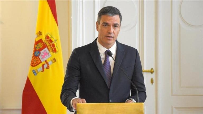 Ισπανία: Ο Σάντσεθ δήλωσε πως θα συνεχίσει ως πρωθυπουργός	