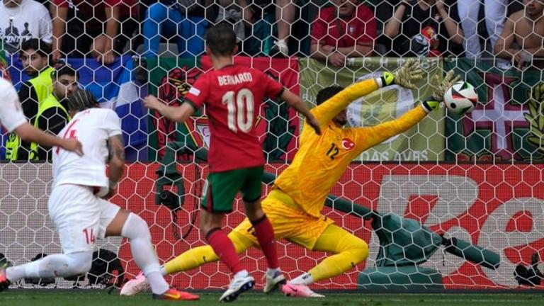 Τουρκία-Πορτογαλία 0-3: Με άνεση και στιλ στους «16»
