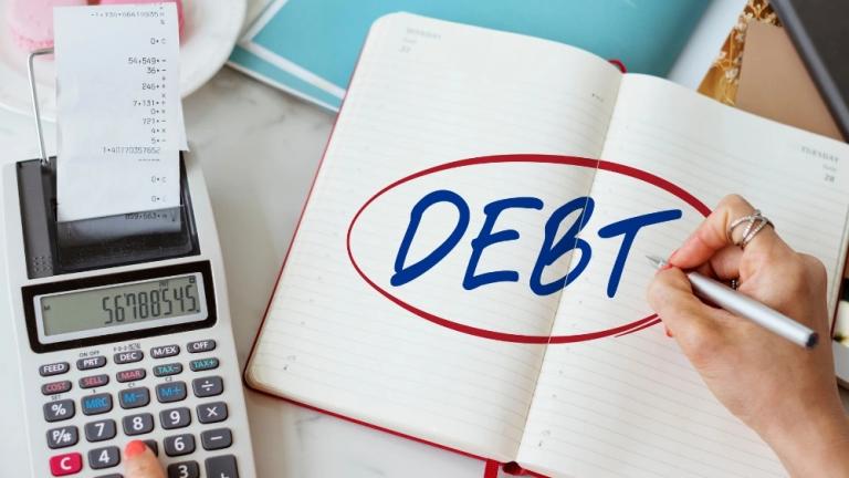 Ληξιπρόθεσμα χρέη: Πότε χαρακτηρίζονται ανεπίδεκτα είσπραξης και μπαίνουν στο χρονοντούλαπο – Κριτήρια και προϋποθέσεις