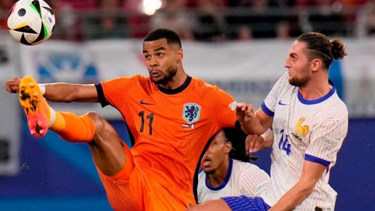 Ολλανδία-Γαλλία 0-0: Χέρι-χέρι στους «16»