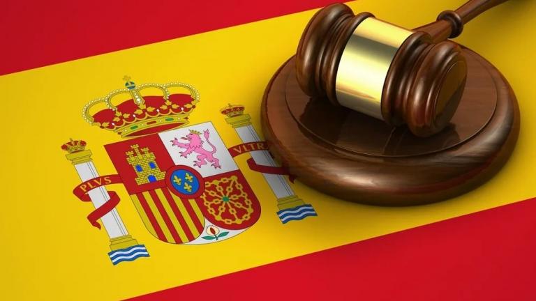 Ισπανία: Σεξουαλική επίθεση χαρακτηρίζεται πλέον το μη συναινετικό φιλί από το Ανώτατο Δικαστήριο
