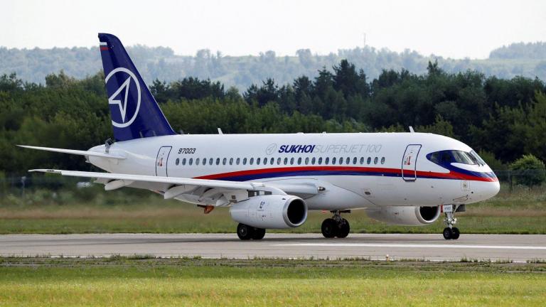 Ρωσία: Συντριβή επιβατικού αεροσκάφους με τρεις νεκρούς στη Μόσχα