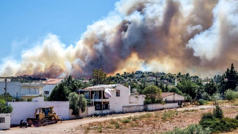 Κορωπί: Φωτιά στην Αγία Μαρίνα – Μήνυμα από το 112