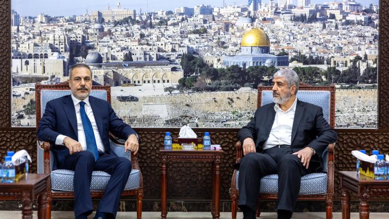 Κατάρ: Συνάντηση του Τούρκου ΥΠΕΞ με το νέο πολιτικό ηγέτη της Χαμάς, Χαλέντ Μεσάλ