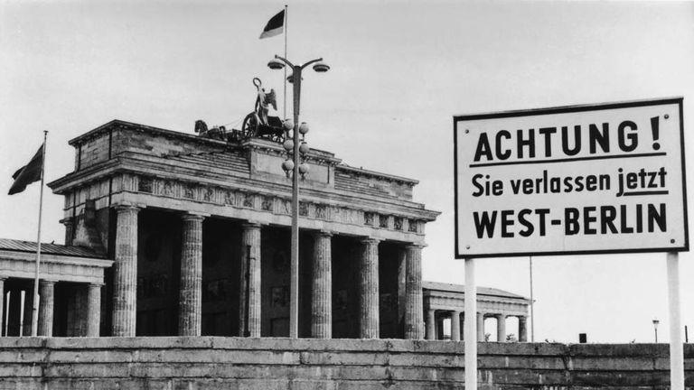 13 Αυγούστου 1961: Ξεκίνησε η κατασκευή του «Τείχους του Αίσχους» στο Βερολίνο