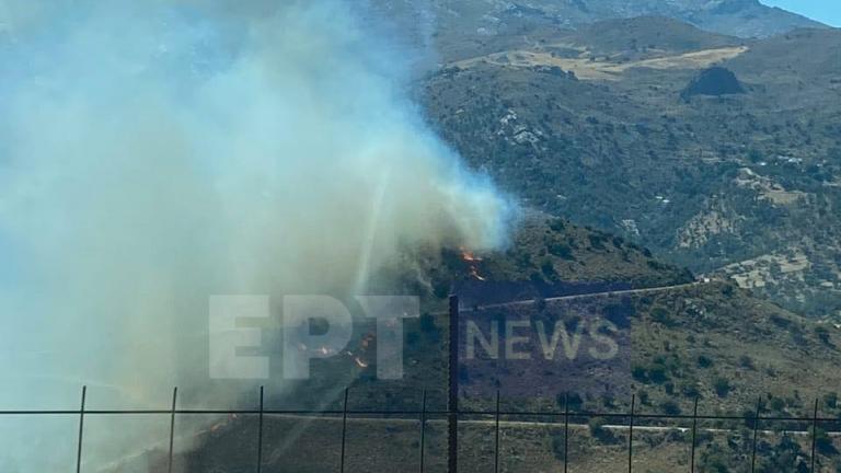 Ρέθυμνο: Σε εξέλιξη η φωτιά στην περιοχή Χωρδάκι - Μεγάλη κινητοποίηση της πυροσβεστικής