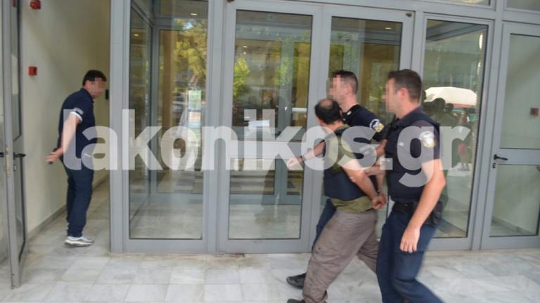 Σπάρτη: Προφυλακιστέος ο 40χρονος που κατηγορείται για τον κατ' εξακολούθηση βιασμό της κόρης του