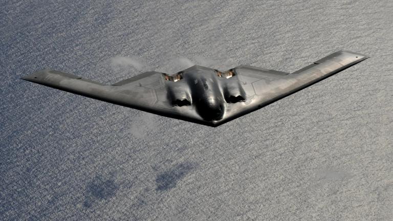 B-2 Stealth: Ποιο είναι το υπερόπλο-φόβητρο των ΗΠΑ που έπληξε τους Χούθι