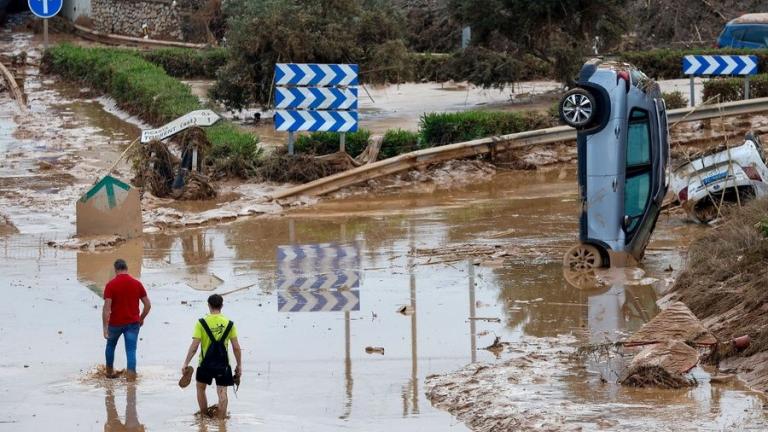 Βαλένθια: Ανείπωτη τραγωδία με πάνω από 200 νεκρούς - Έρευνες για τους αγνοούμενους