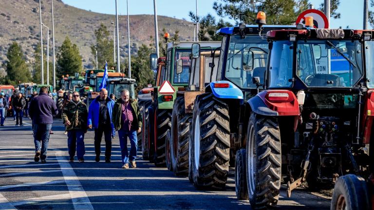 Aγροτικές κινητοποιήσεις σε Θεσσαλία και Πέλλα — Αύριο Παρασκευή η τοποθέτηση Μητσοτάκη στη Βουλή