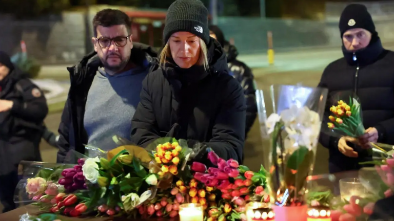 Ο τελευταίος επίσημος απολογισμός, σύμφωνα με το ιταλικό ΥΠΕΞ, ανεβάζει τους νεκρούς στους 47, ενώ εκτιμάται ότι ο αριθμός μπορεί να αυξηθεί περαιτέρω.