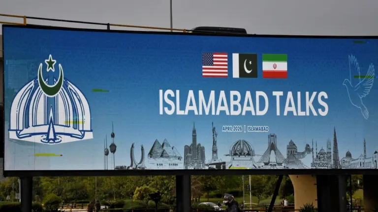 Ποια είναι τα πέντε μεγάλα «αγκάθια» στις συνομιλίες ΗΠΑ - Ιράν